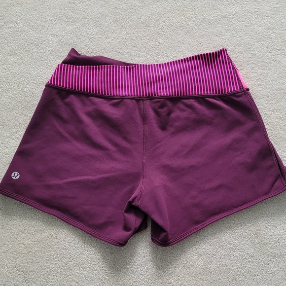 Lululemon reversible shorts - Picture 2 of 11